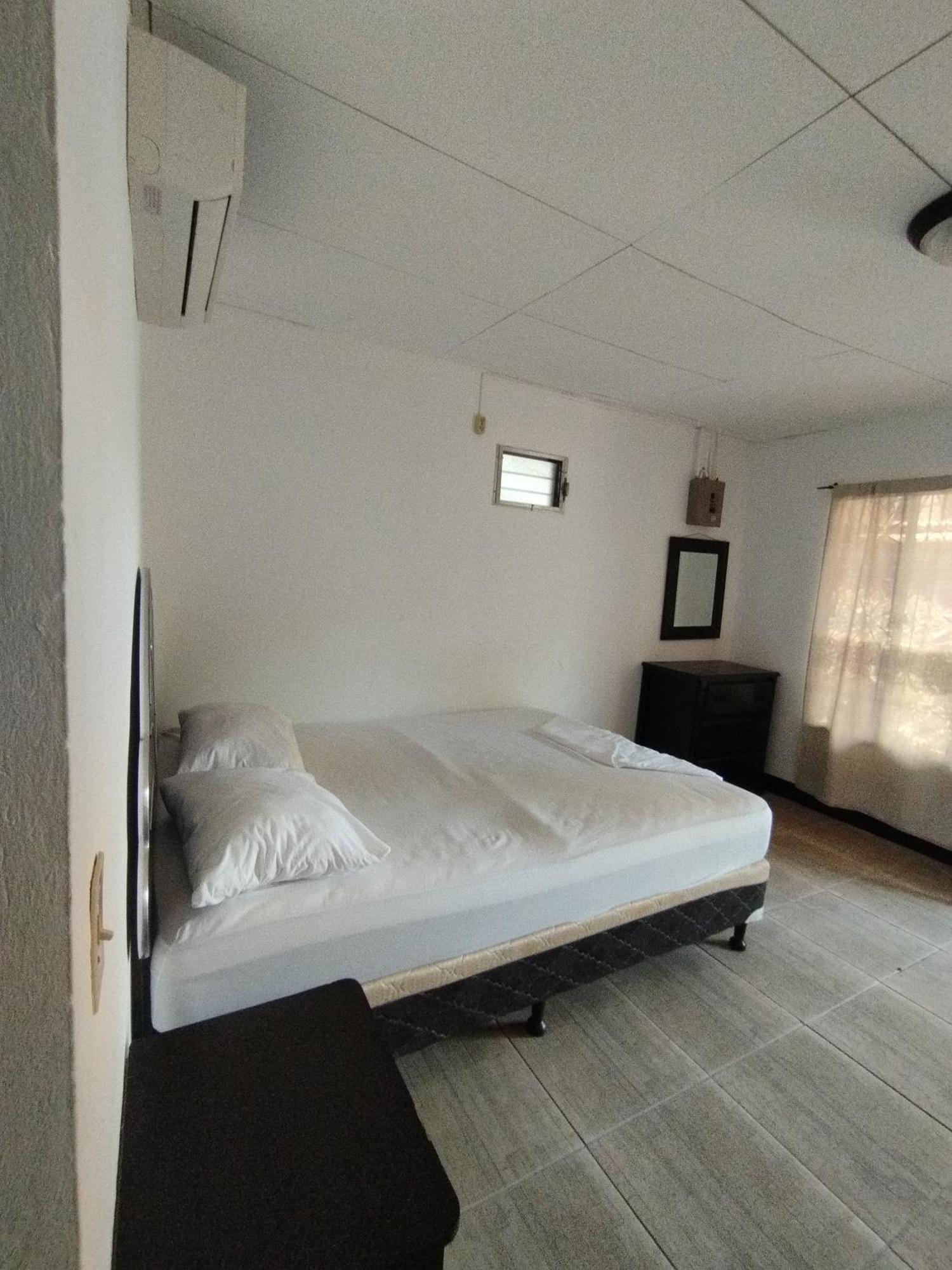 The Landing Hotel And Restaurant مويوجالبا المظهر الخارجي الصورة