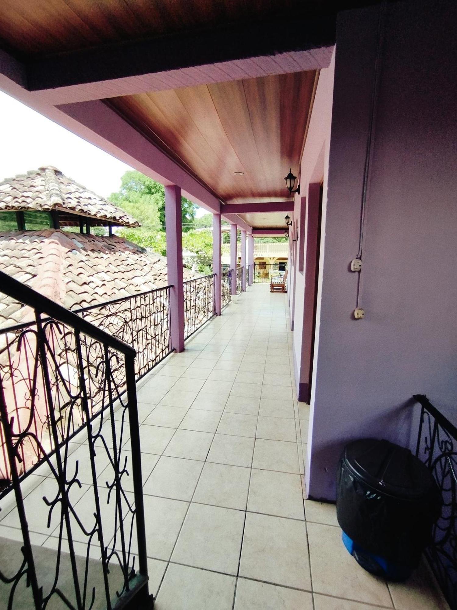 The Landing Hotel And Restaurant مويوجالبا المظهر الخارجي الصورة