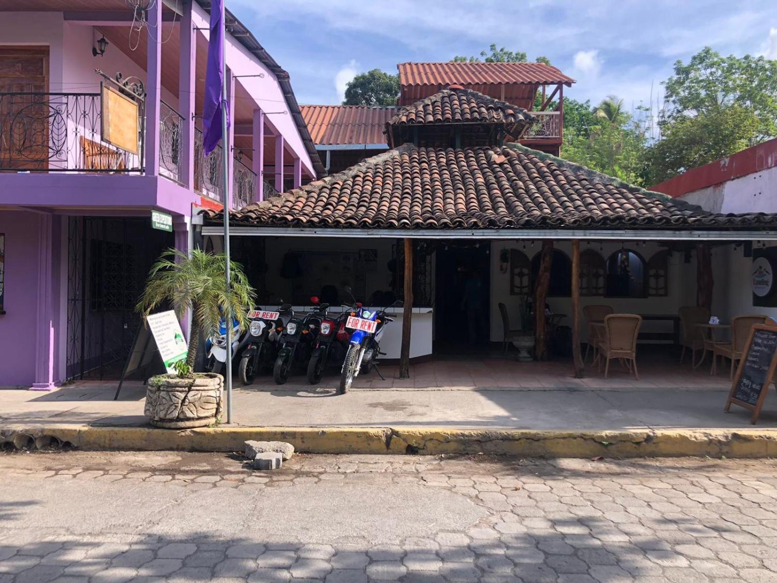 The Landing Hotel And Restaurant مويوجالبا المظهر الخارجي الصورة