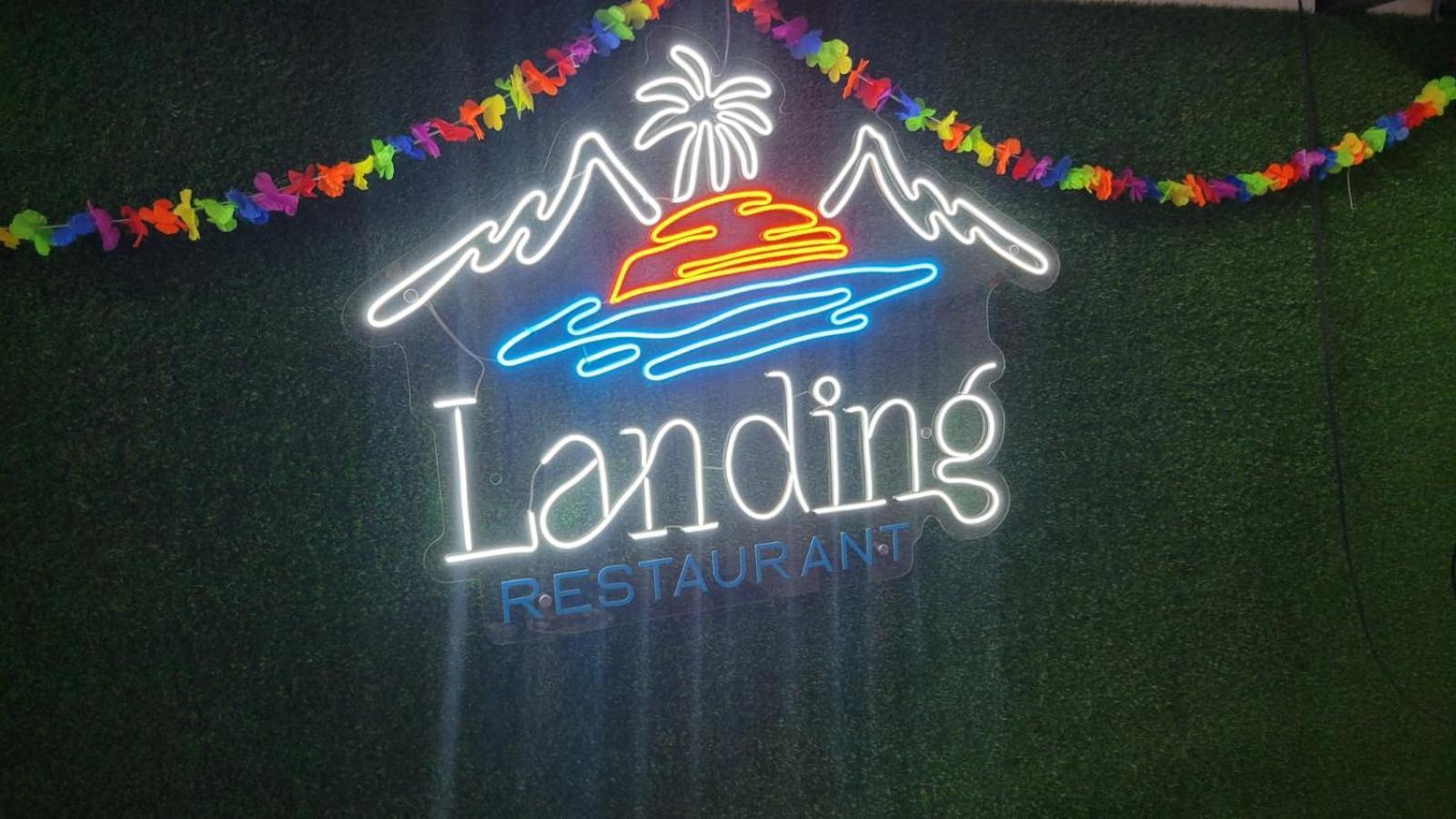 The Landing Hotel And Restaurant مويوجالبا المظهر الخارجي الصورة